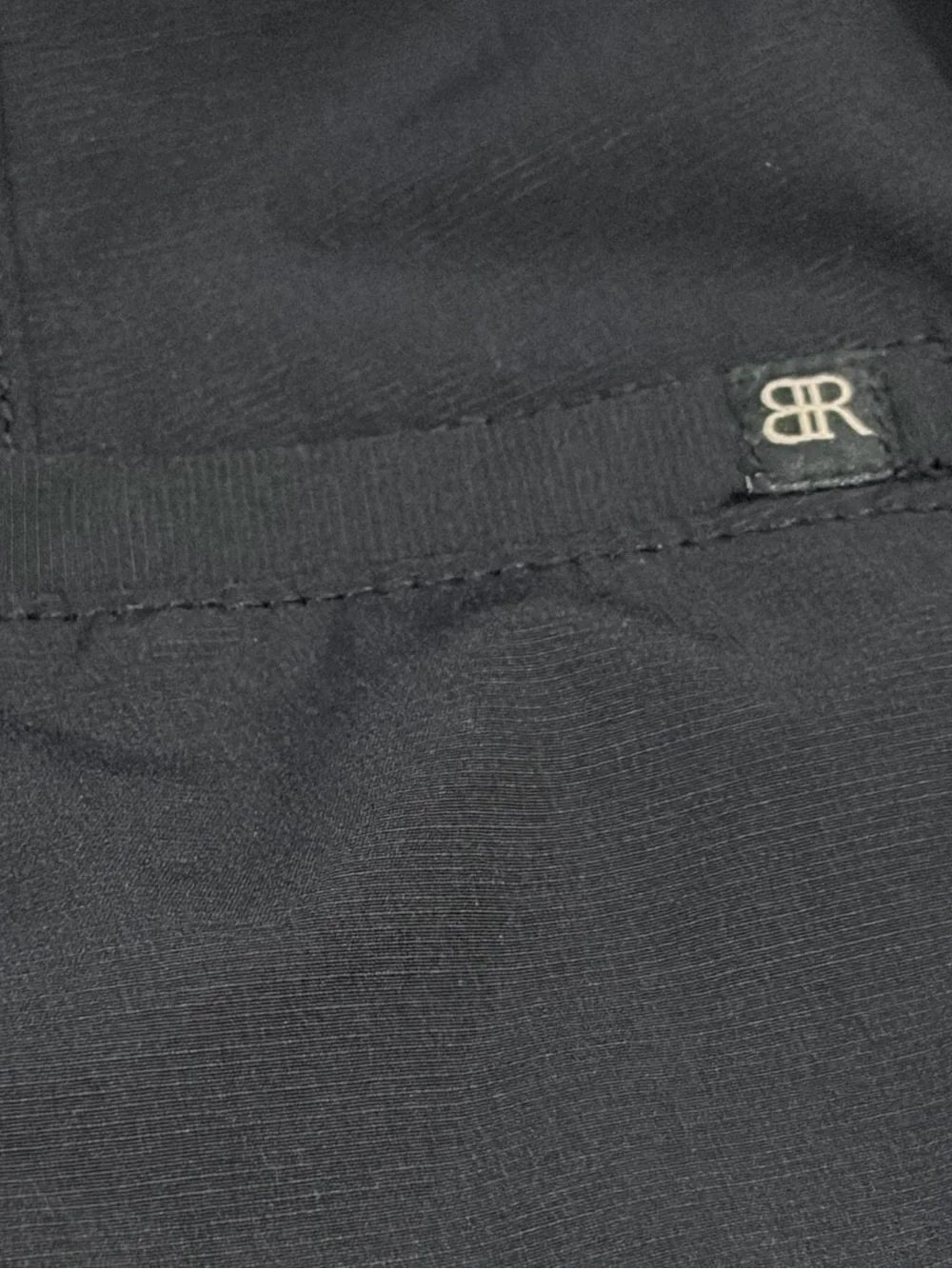 Banana Republic slim flat